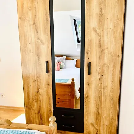 公寓 Fantastische Dachgeschosswohnung In Connewitz Nahe Karli - Platz Fuer Bis Zu 5 Personen - Tolle Lage Und Oeffentliche Verkehrsmittel *